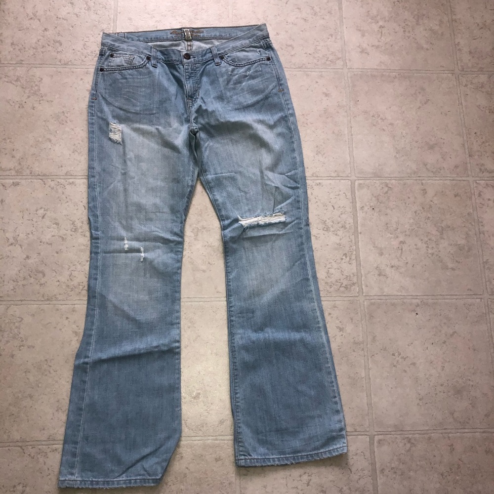 Ambercombie Distressed Jean